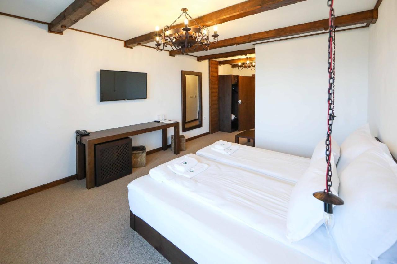 Hotel Lesten Kültér fotó