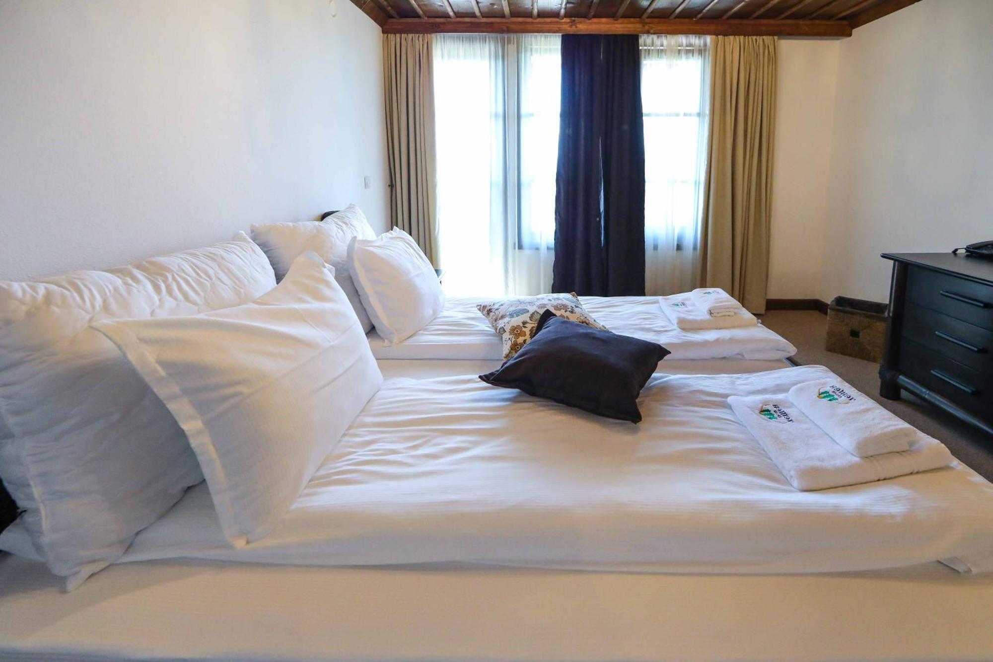 Hotel Lesten Szoba fotó