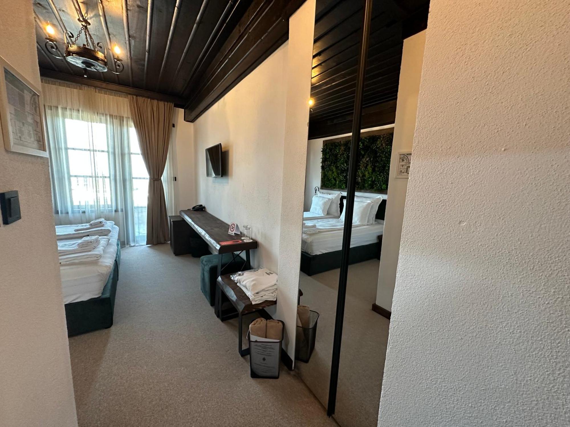 Hotel Lesten Kültér fotó