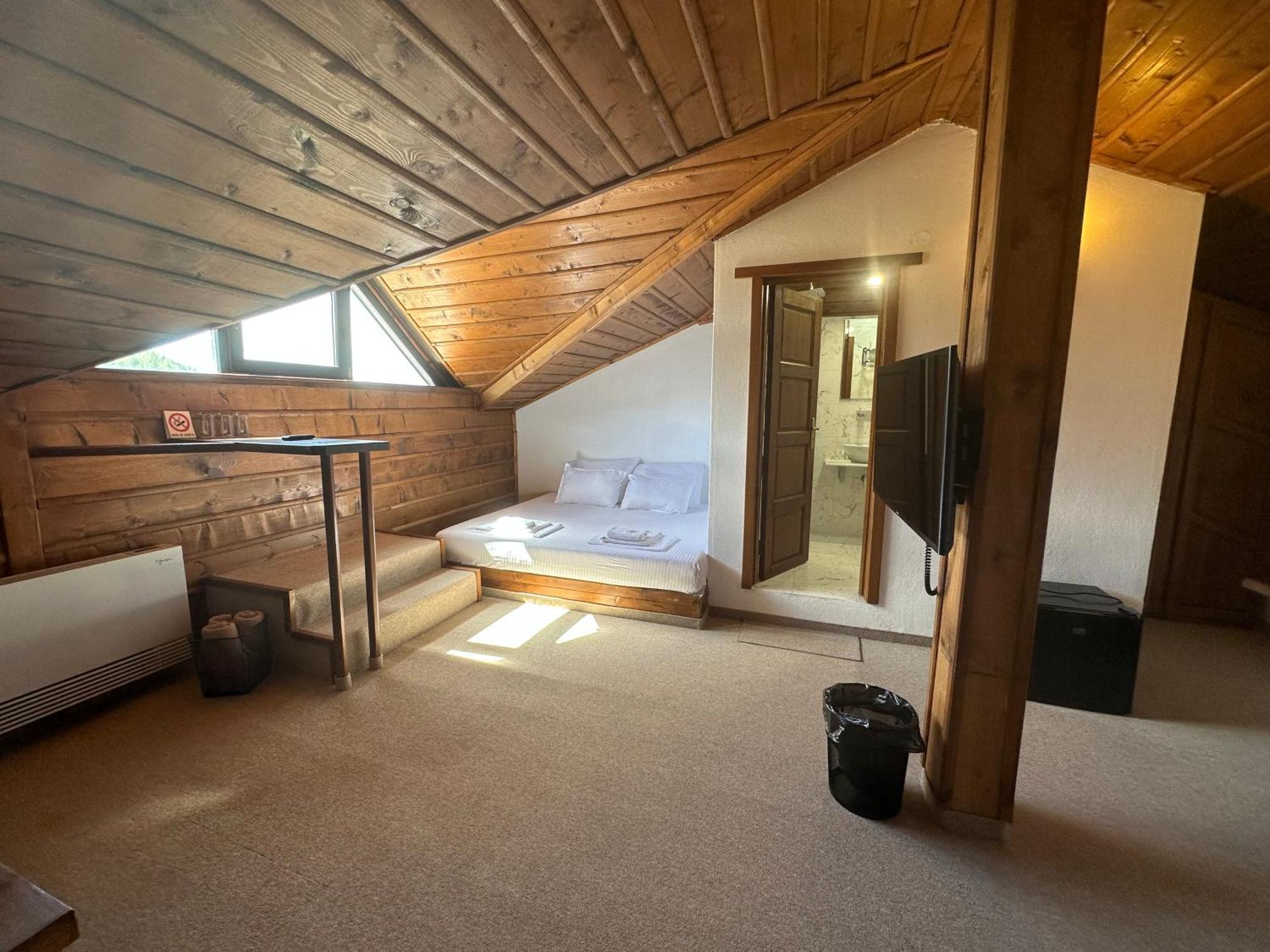 Hotel Lesten Kültér fotó