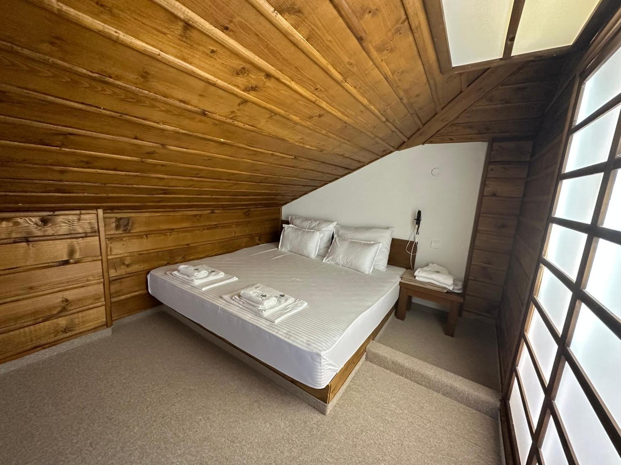Hotel Lesten Kültér fotó