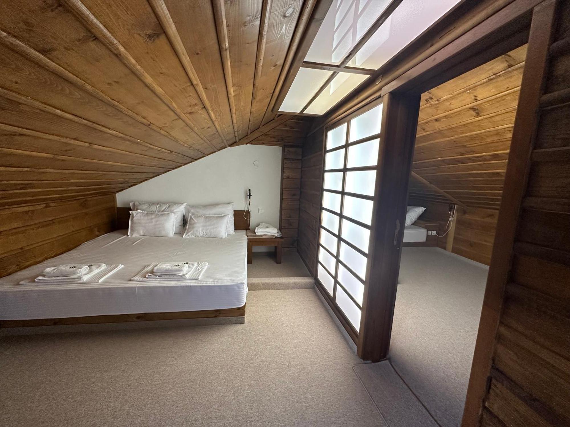 Hotel Lesten Kültér fotó
